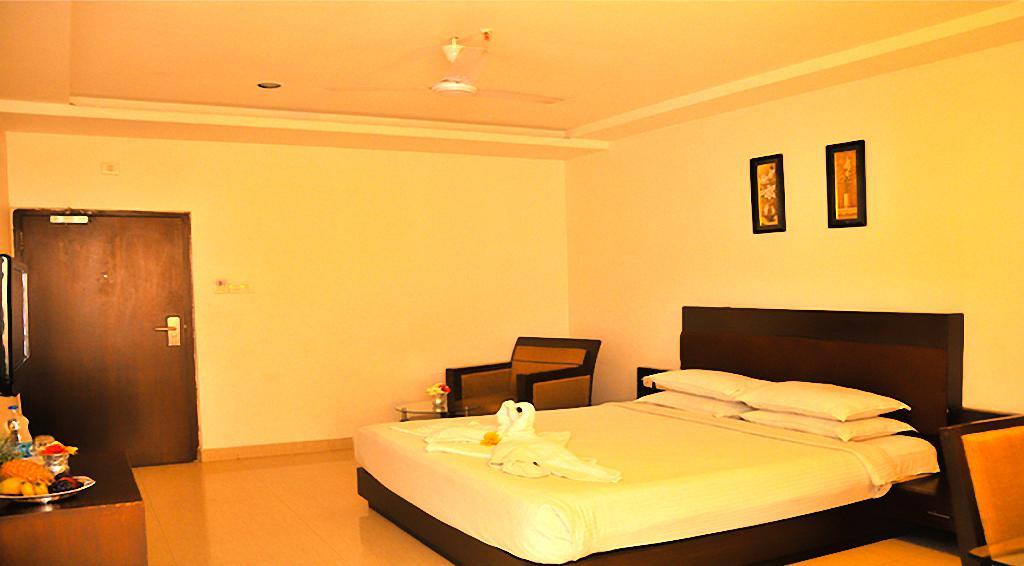 Ongole Hotel Central Park المظهر الخارجي الصورة